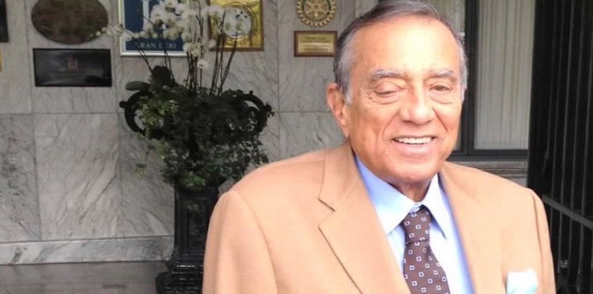 حسين سالم ينقل 78% من ثروته الخاصة لخزانة مصر