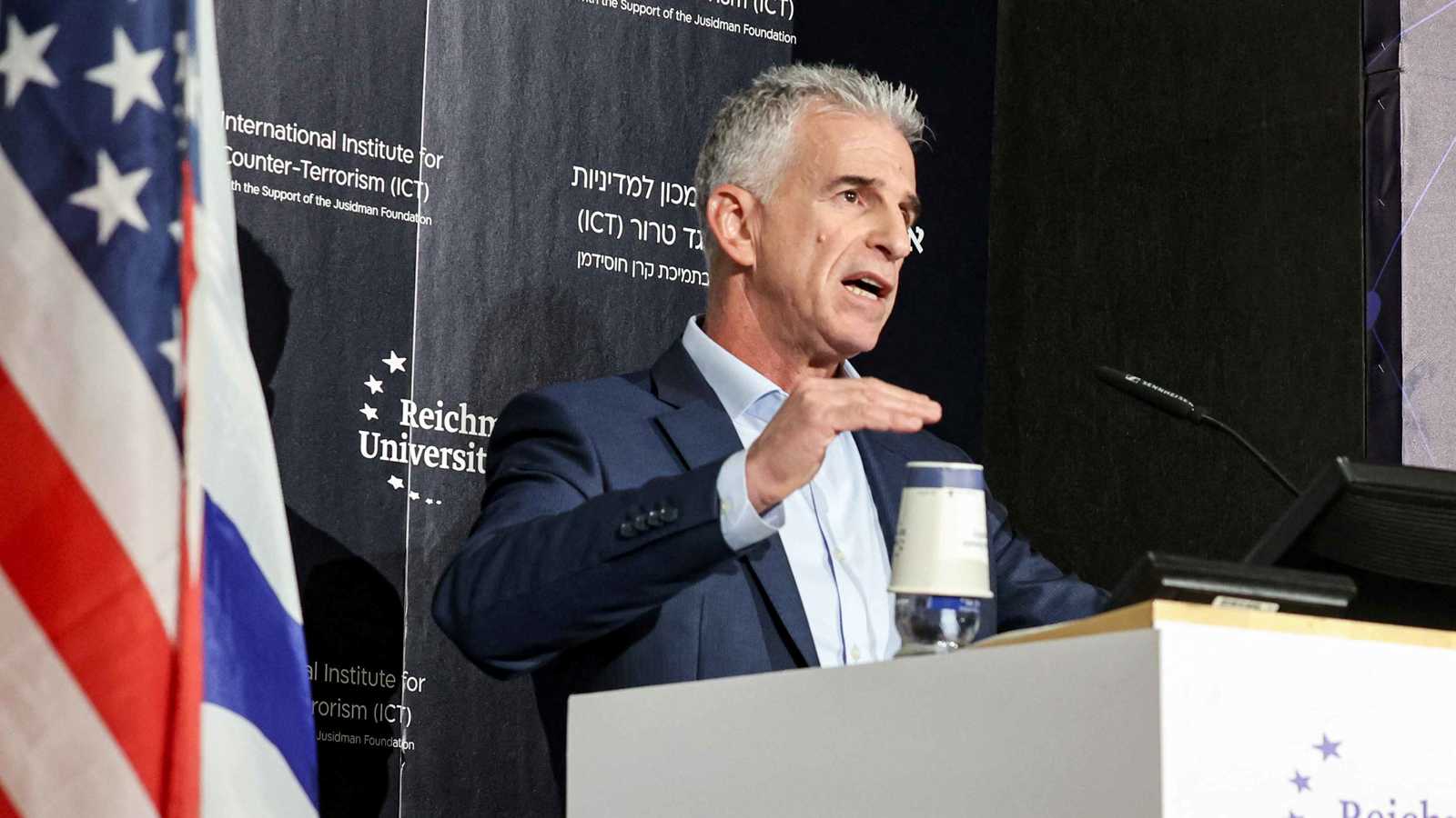 معاريف: إسرائيل تضغط للحصول على دعم أمريكي لخطة تهجير الغزيين