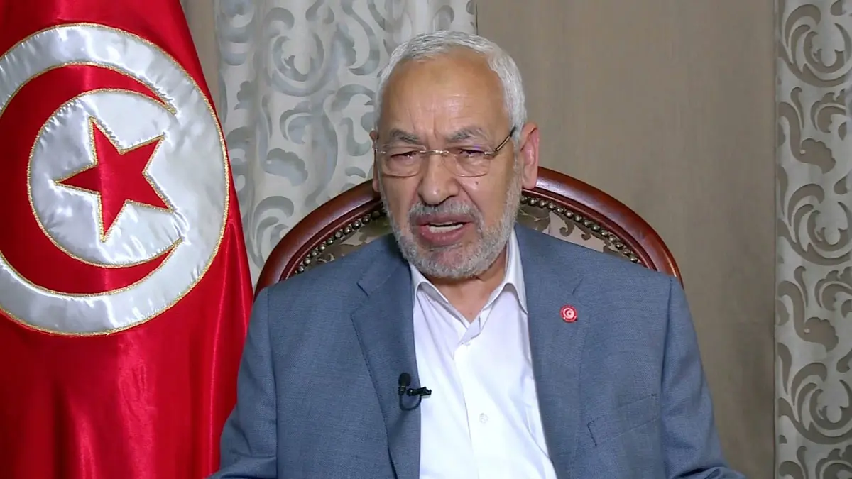 فجأة يدافع عن "قلب تونس".. لماذا أصبح الغنوشي ضد الإقصاء؟