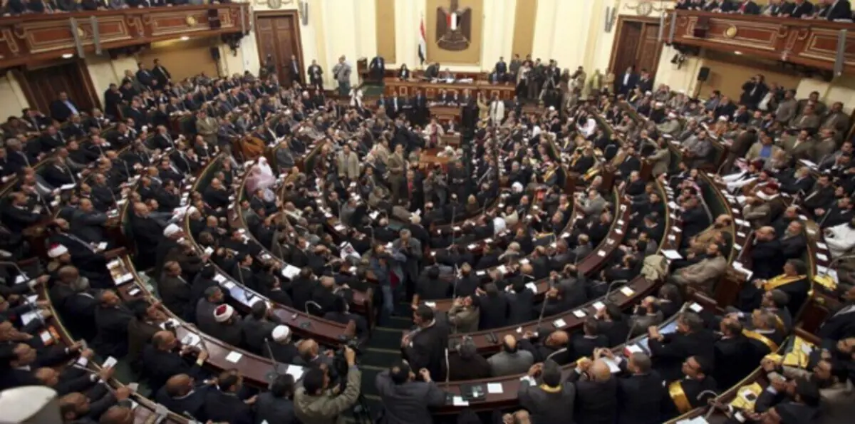 إقالة "جنينة" تثير جدلا في الأوساط السياسية المصرية