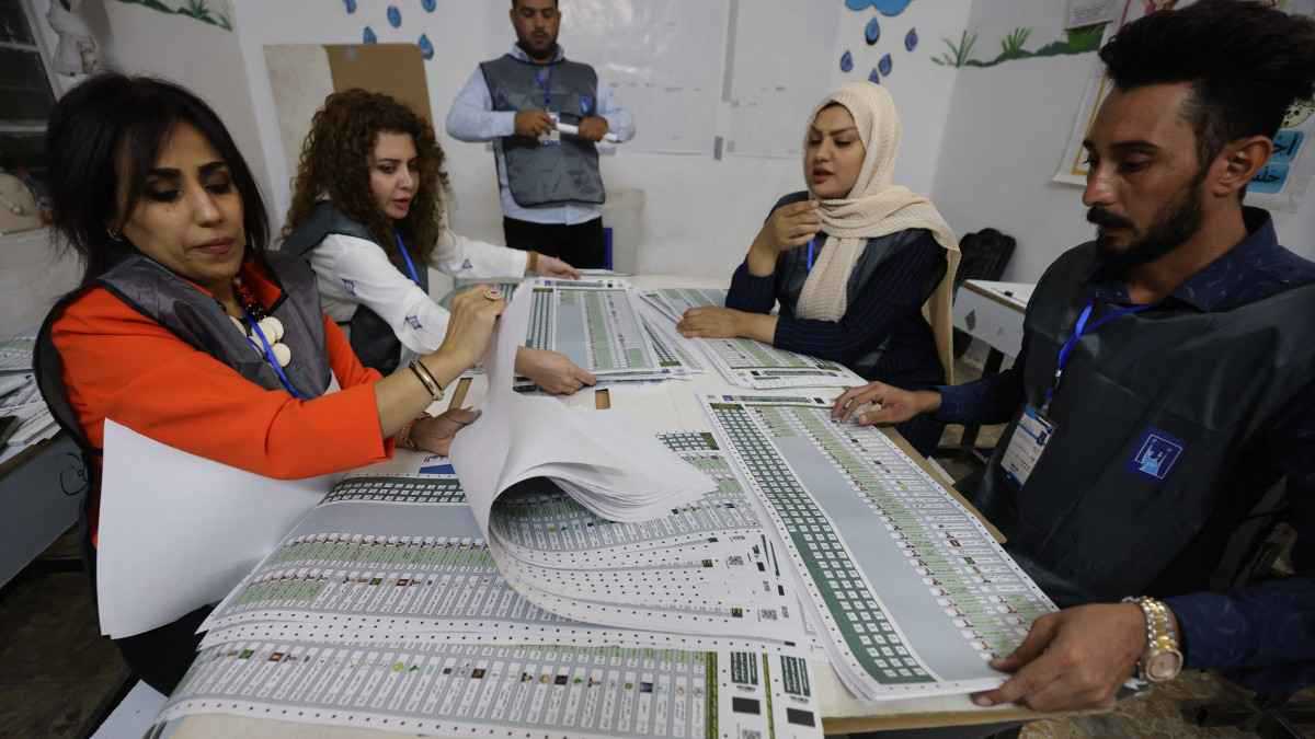 خبراء: "الكتل الصغيرة" تعقّد مفاوضات تشكيل الحكومة العراقية