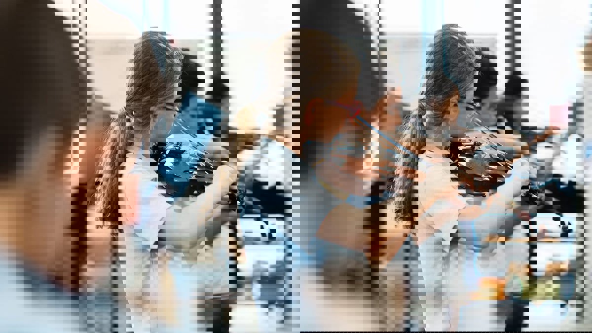 دراسة تكشف عن فائدة جديدة لتعلم الموسيقى في الصغر