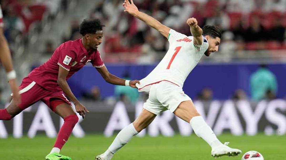 الاتحاد الإيراني لكرة القدم يرد على أزمة مواجهة منتخب قطر