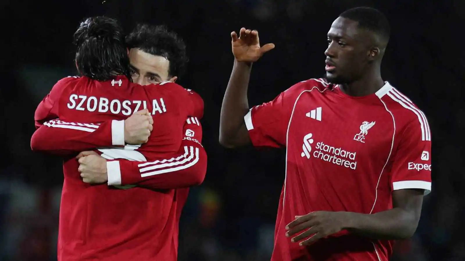 "تخلصوا منه في يناير".. ثورة غضب جماهيرية ضد نجم ليفربول