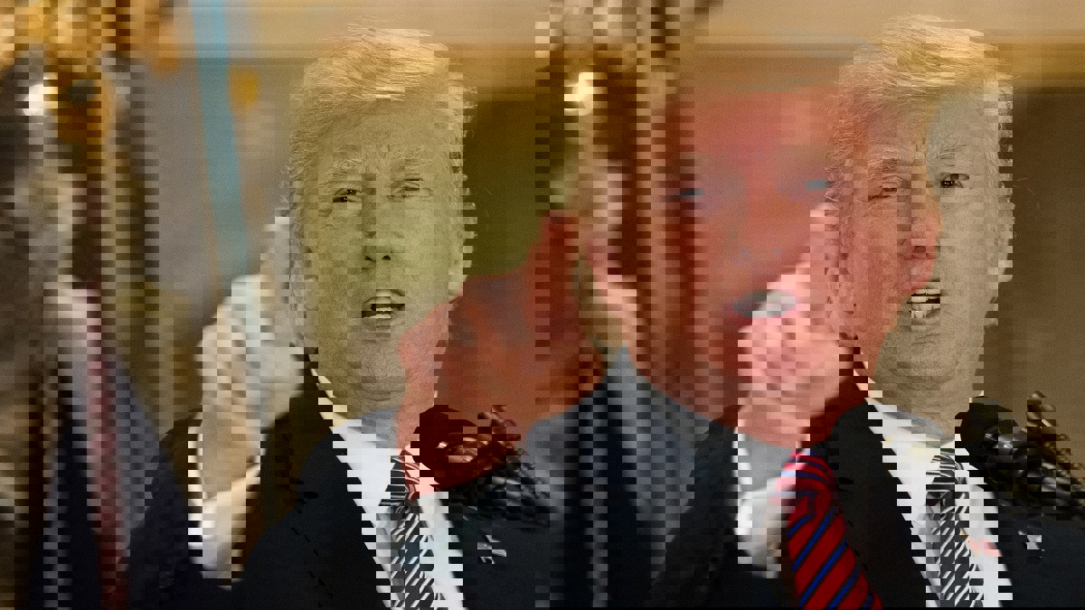 أمريكا تتخذ إجراءات لحماية مسؤول قدم البلاغ في قضية ترامب وأوكرانيا