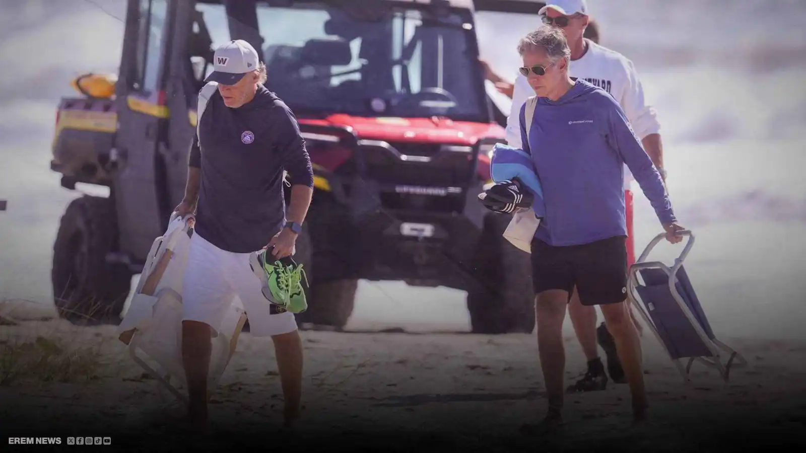 مشهد محرج.. منقذون يجبرون بلينكن على مغادرة شاطئ فاخر