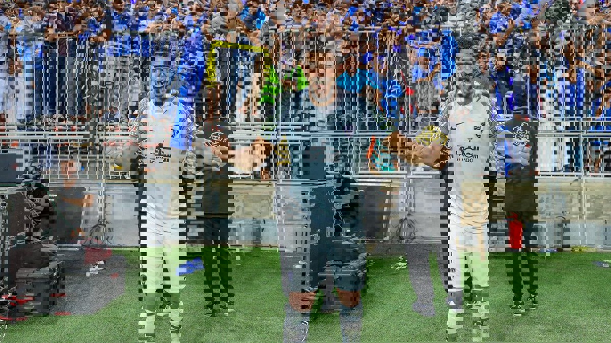 سلمان المطيويع يسخر من محمد العويس حارس النادي الأهلي السعودي.. ويصف المعيوف بـ"الأسد"