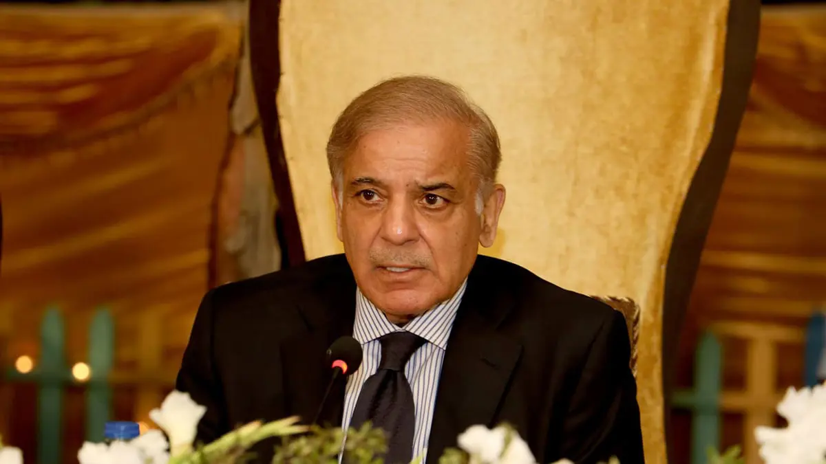 رئيس وزراء باكستان الجديد يشكل حكومة ائتلافية