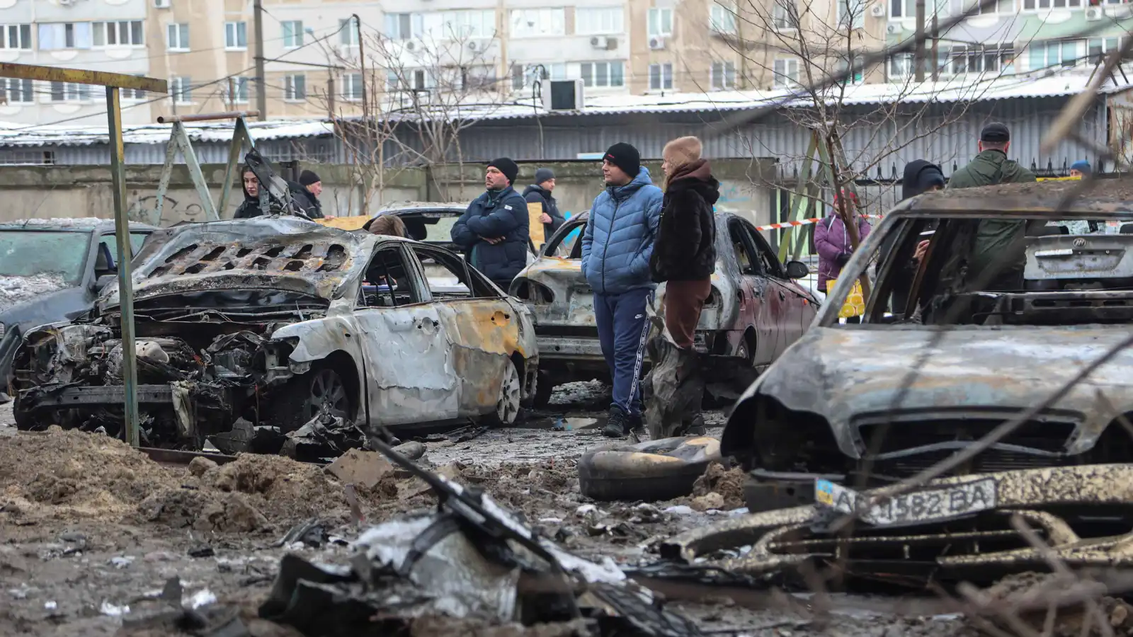 كييف تحت الثلج والنار.. هدنة مؤقتة تتحول إلى "فخ دبلوماسي" سريع الانهيار