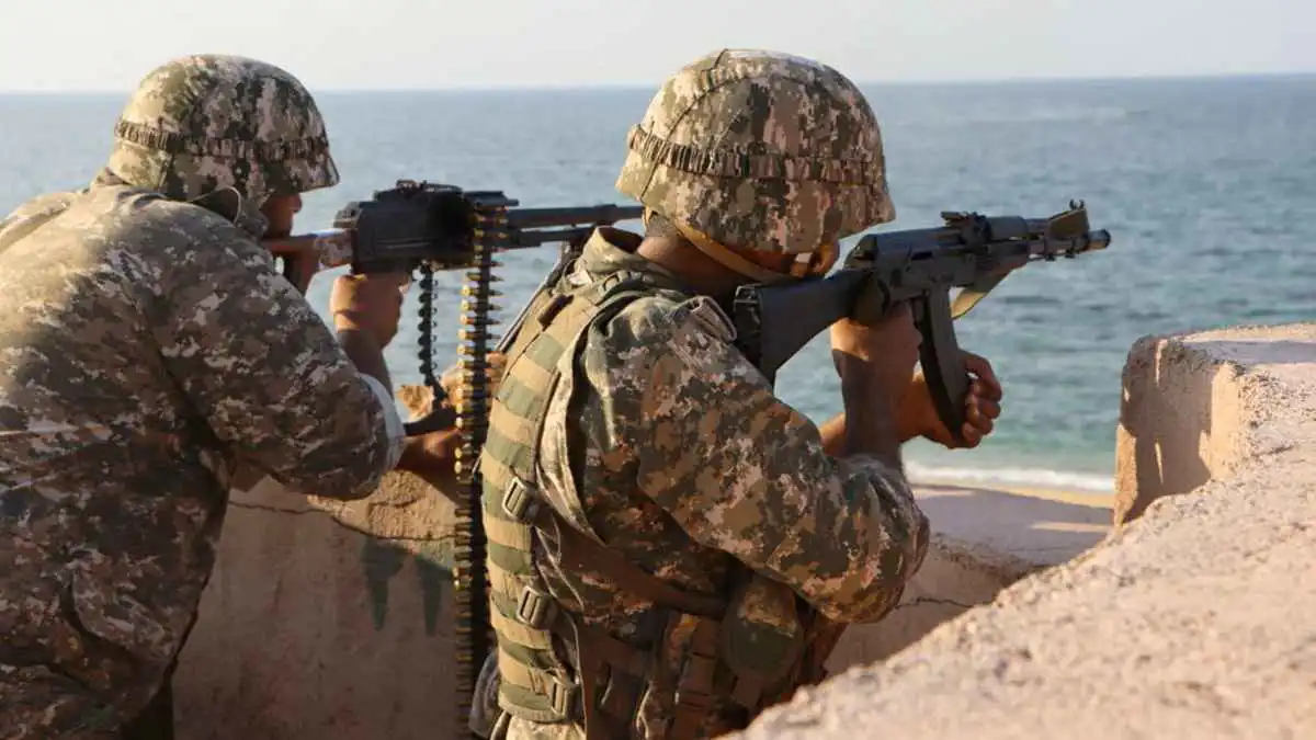 أفراد من القوات البحرية التابعة للحرس الثوري