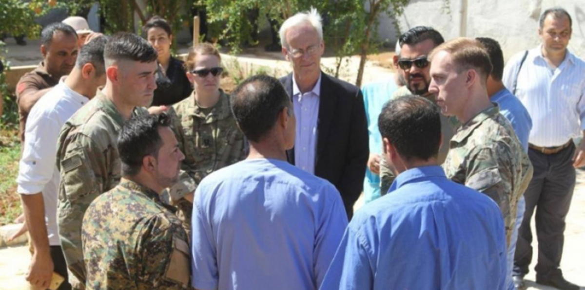 تزامنًا مع مفاوضات "تحديد المصير".. مسؤول أمريكي يزور مناطق الأكراد في سوريا