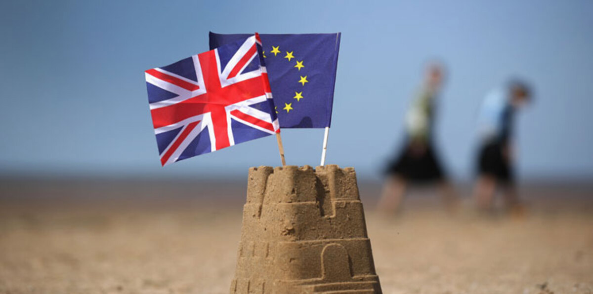 تزايد أعداد البريطانيين المطالبين بإجراء استفتاء جديد