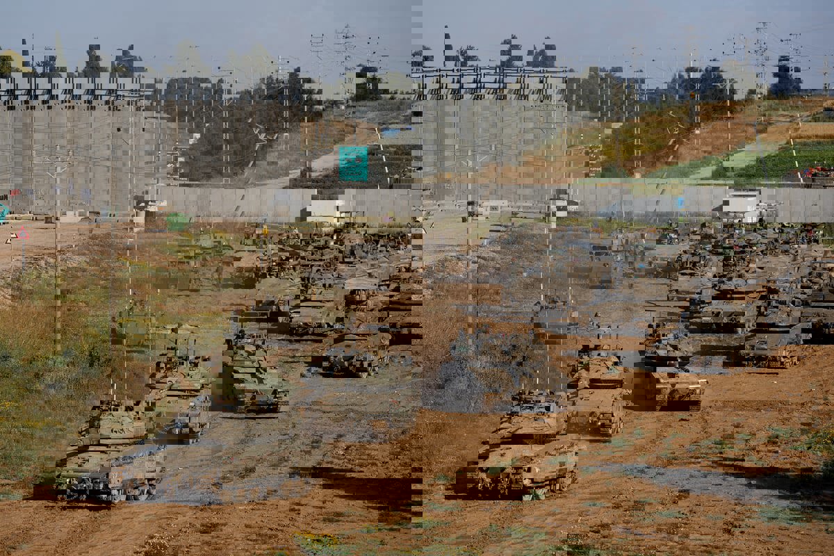 خبراء: توسيع "محور نتساريم" مؤشر على بقاء طويل للجيش الإسرائيلي في غزة