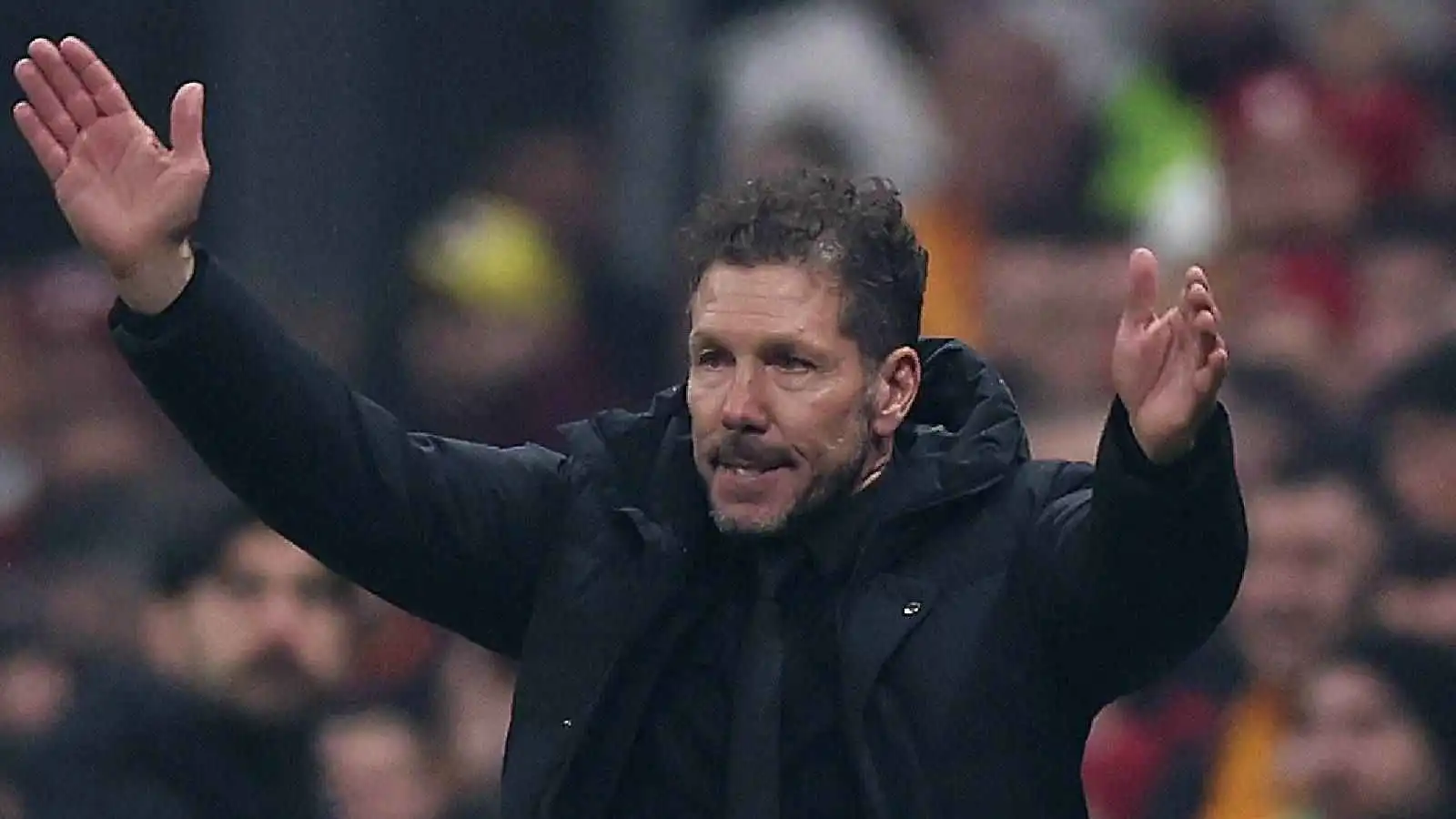 بعد هزيمة أتلتيكو مدريد القاسية..رد مثير من سيميوني على تصريحات أوبلاك (فيديو)