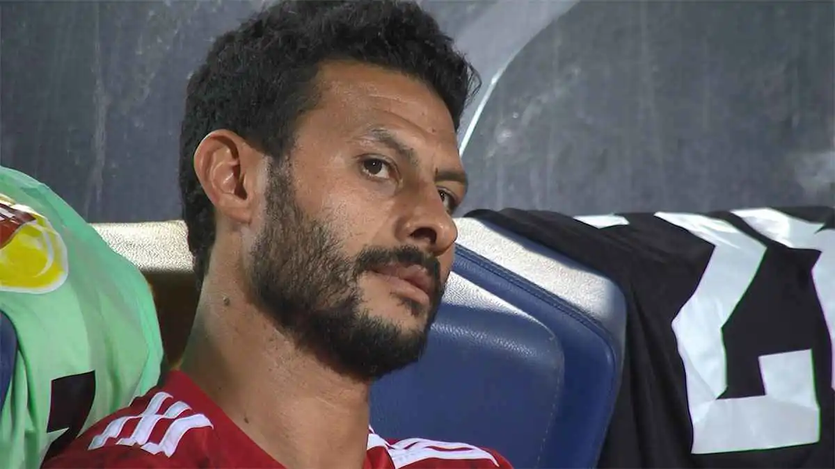 تهديد ناري من محمد الشناوي بعد طرده من التشكيل الأساسي للأهلي (فيديو)