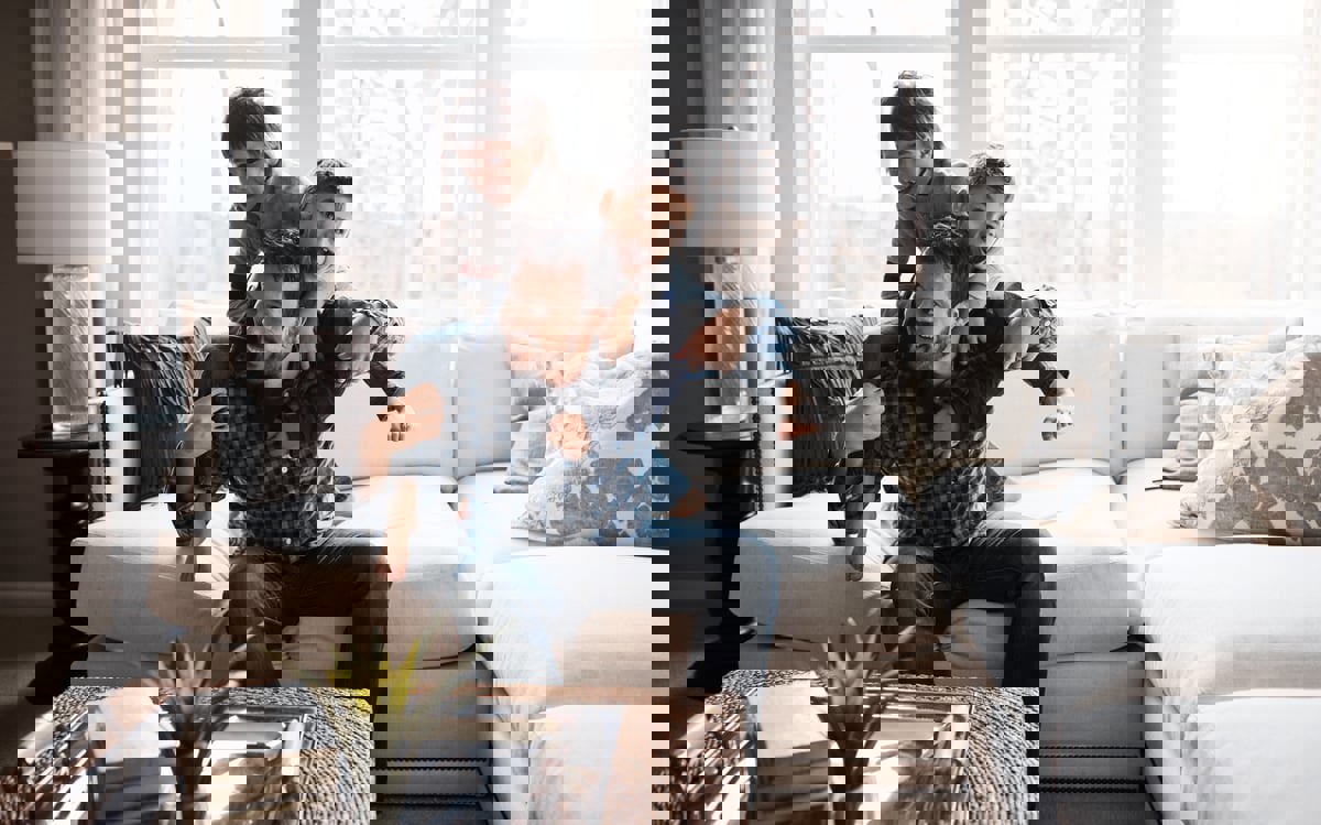  6 عبارات يجب على الآباء تجنب قولها لأطفالهم