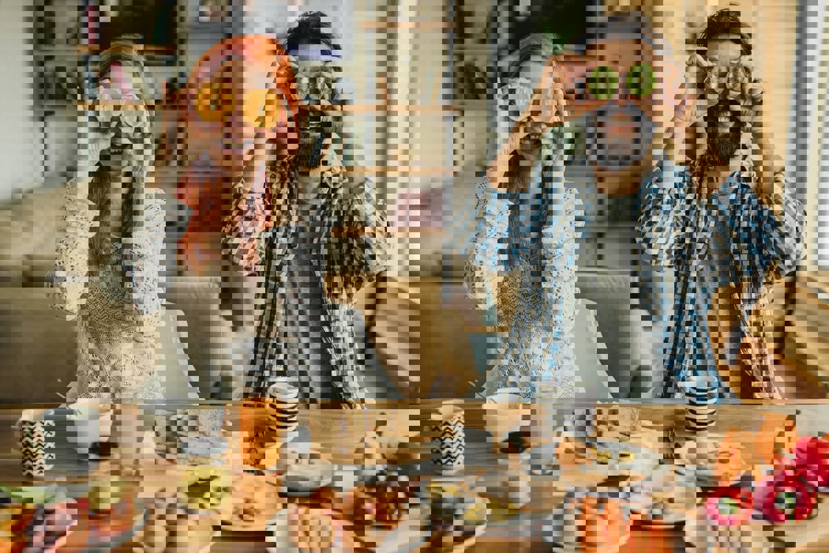 4 وجبات إفطار تزيد من إفراز هرمون السعادة 