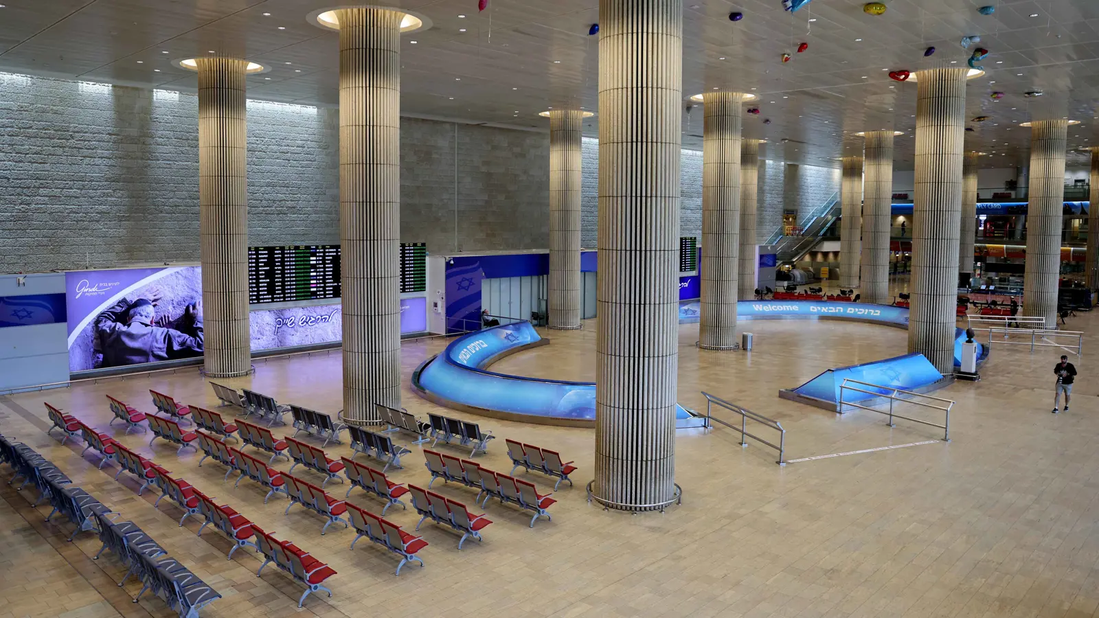 لليوم الثالث.. إسرائيل تواصل إغلاق مجالها الجوي (صور)