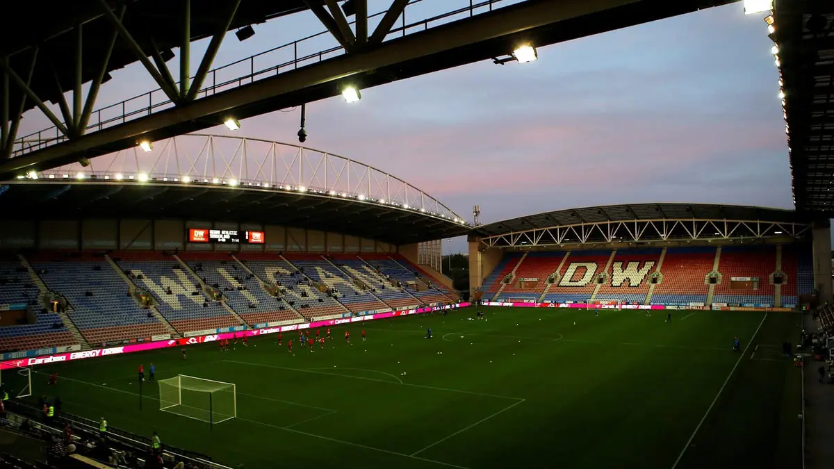 خصم ثلاث نقاط من رصيد ويغان لعدم دفع رواتب لاعبيه