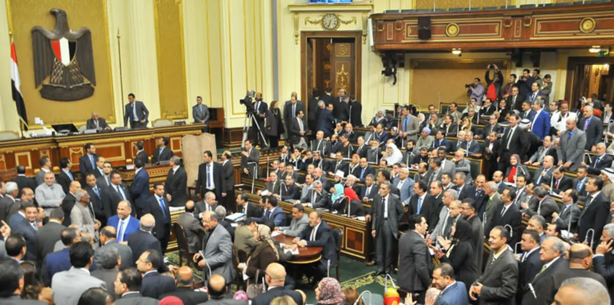 مصر.. الحكومة تتمسك بـ"رأي المفتي" في قضايا الإعدام والبرلمان يستجيب