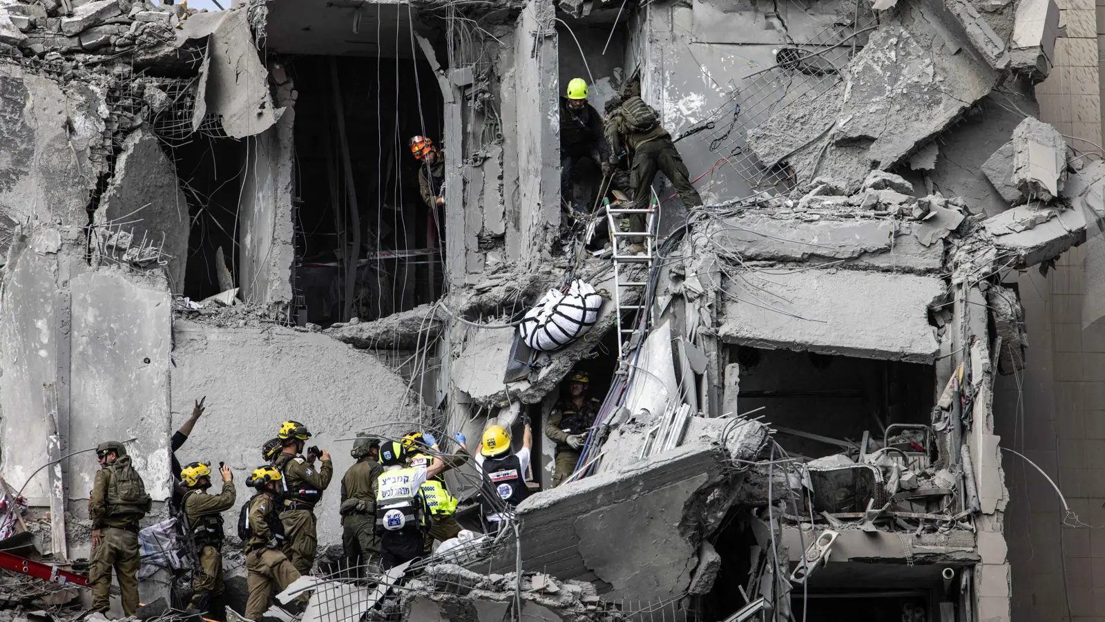 بعد "وثيقة فشل الضربات".. توقعات بجولة جديدة من الصراع الإسرائيلي الإيراني