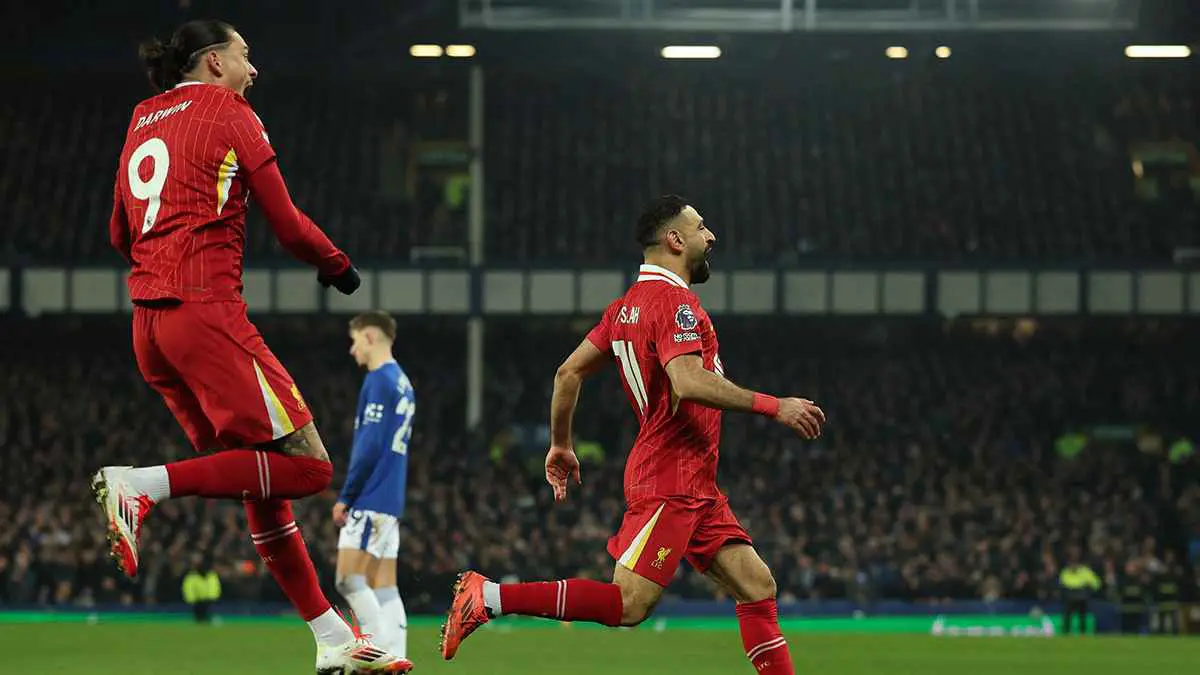 لقد أضحكتنا.. محمد صلاح يودّع نجم الهلال السعودي الجديد (صورة)