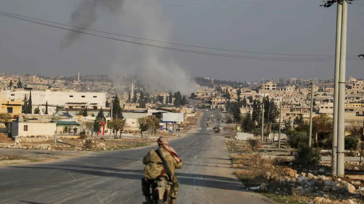 "بلومبيرغ": هجوم حلب يضخ أعمال عنف جديدة في المنطقة