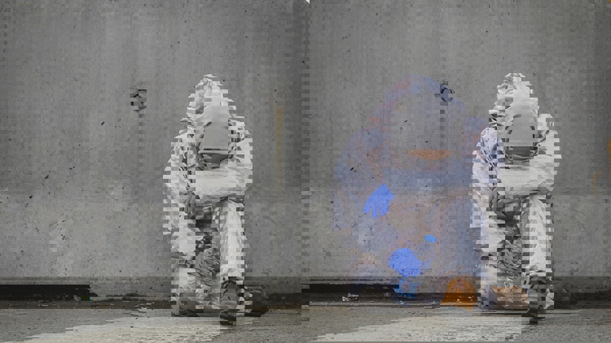 وفاة 43 طبيبا وممرضا بسبب كورونا في إيران