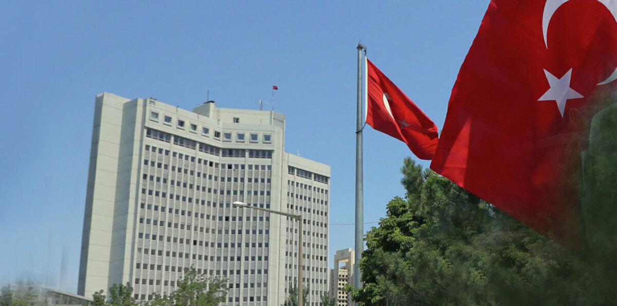 تركيا تستدعي القائم بالأعمال الهولندي بعد تصويت النواب بشأن إبادة الأرمن‎