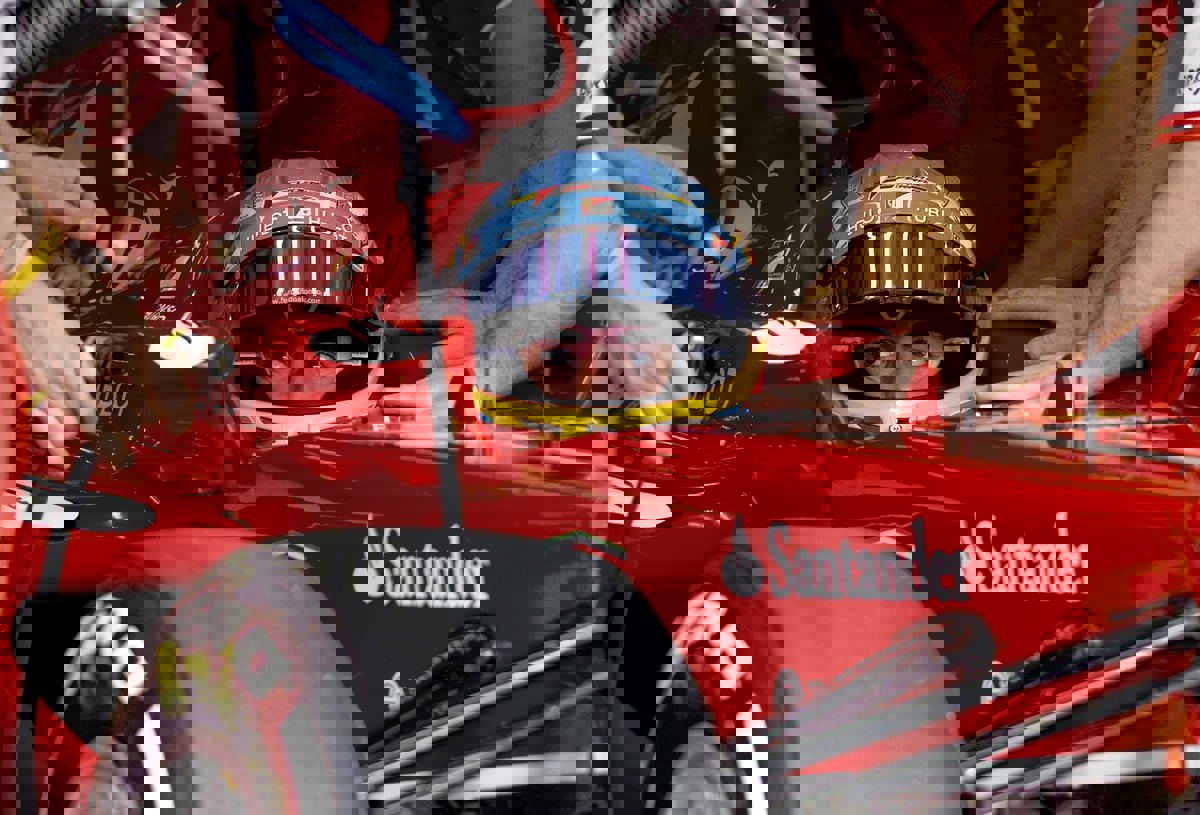 ألونسو يسعى للاقتراب من فيتل من بوابة وطنه