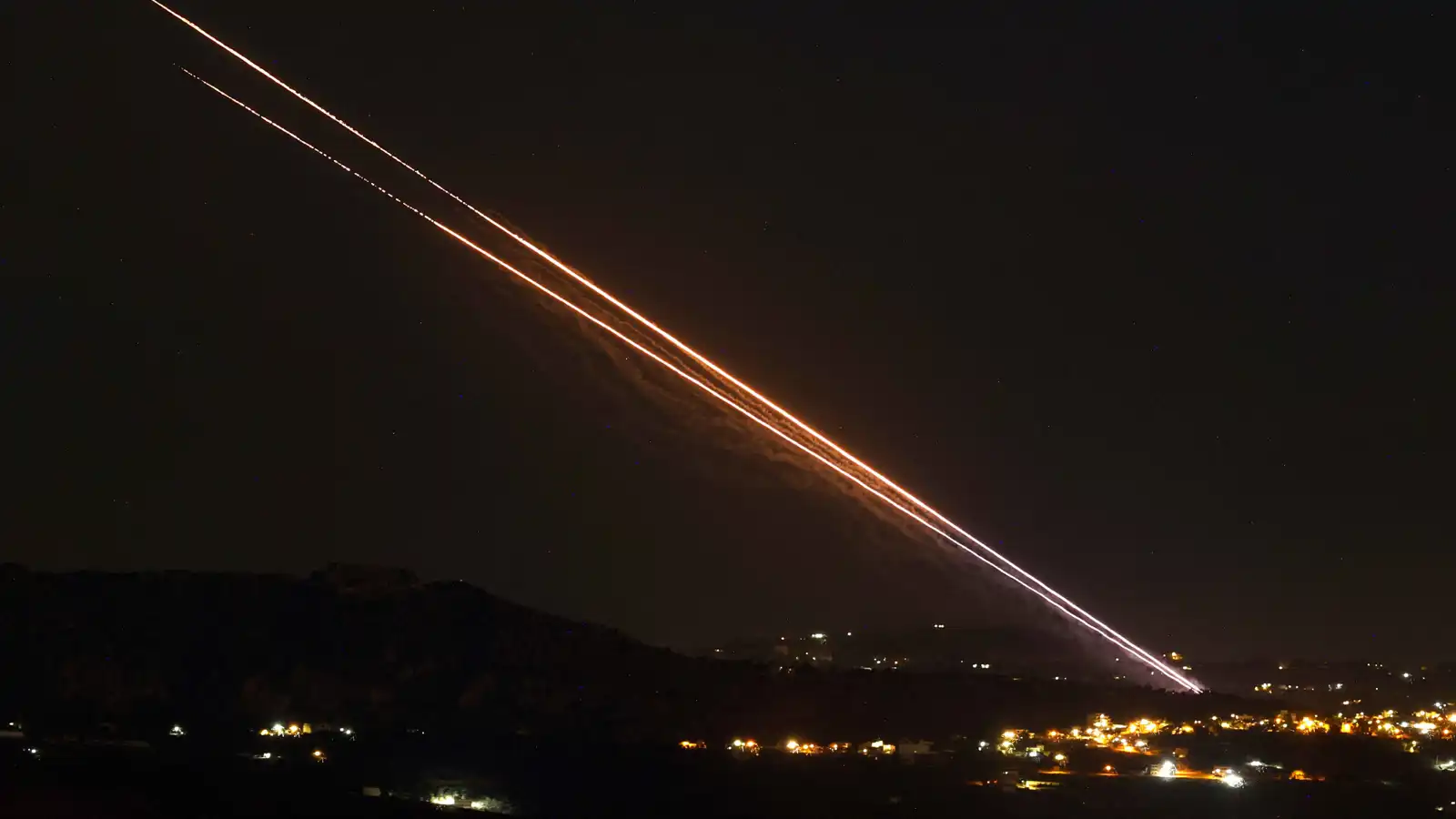 صواريخ أُطلقت من جنوب لبنان باتجاه إسرائيل