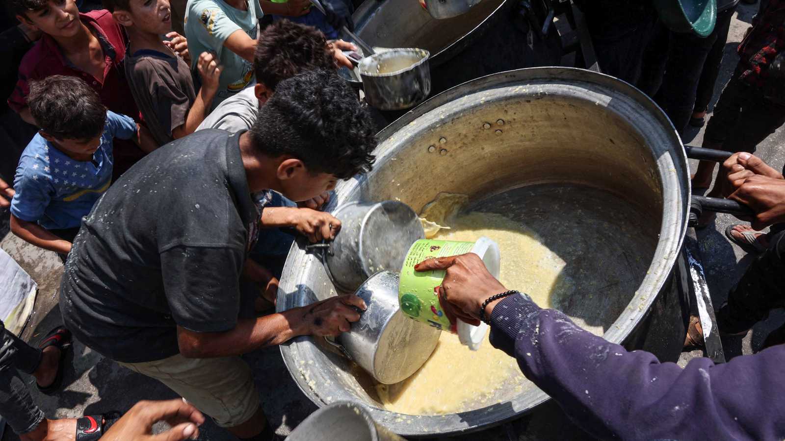 إيطاليا: لم يعد بإمكاننا قبول المجازر والمجاعة في غزة