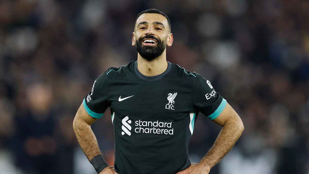 الهلال السعودي يجهز عرضًا "لا يمكن رفضه" لمحمد صلاح