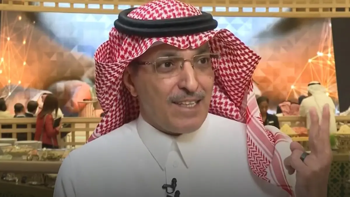 وزير المالية السعودي: علاقتنا مستمرة مع أمريكا ولا نلام على حماية مصالحنا