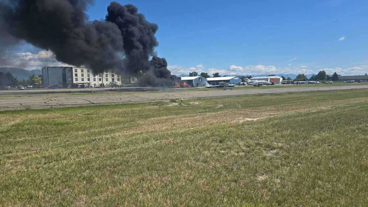 تحطم طائرة صغيرة في مطار كاليسبيل بالولايات المتحدة (فيديو)