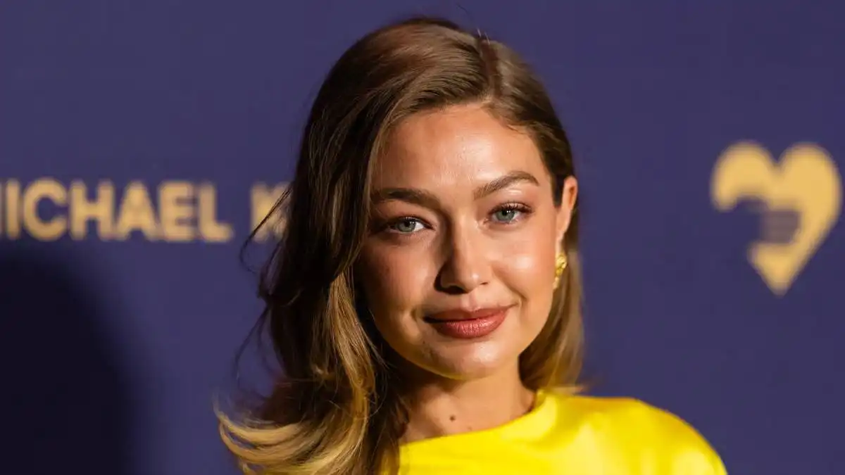 جيجي حديد تُعلق على ظهور اسمها في ملفات جيفري إبستين