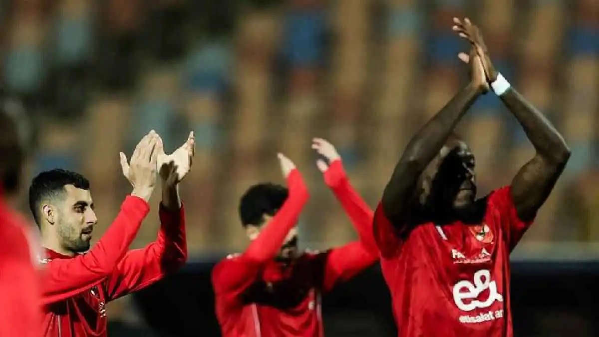 "كنا محرومين".. أسطورة الأهلي المصري يتغنى بنجم الفريق