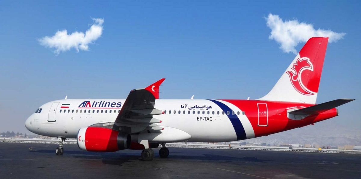 اشتعال النار في طائرة قبل إقلاعها في الأحواز جنوب إيران (صور)