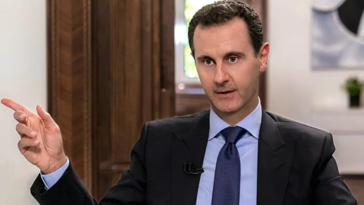 في توضيح نادر.. الرئاسة السورية تنفي أي رمزية سياسية لـ"القارورة والصقر" في خطاب الأسد حول حلب
