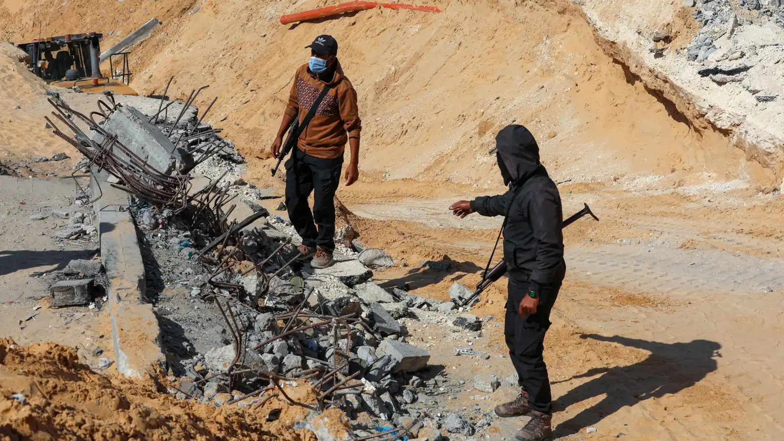 بعد تجاهل "الممر الآمن".. إسرائيل تبدأ "تطهير" الأنفاق من مسلحي حماس‎