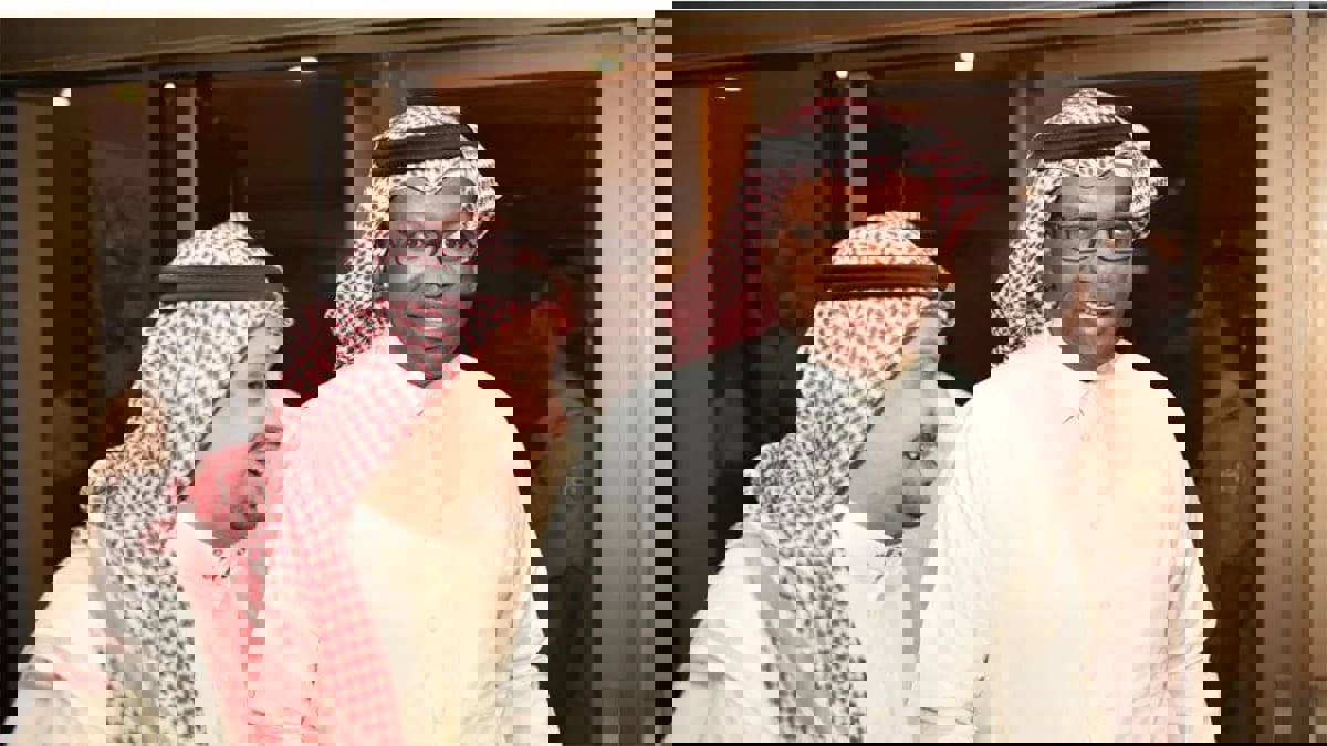 رسميًا.. تكليف وليد بن عبدالرزاق معاذ برئاسة الأهلي السعودي بعد قبول استقالة ماجد النفيعي