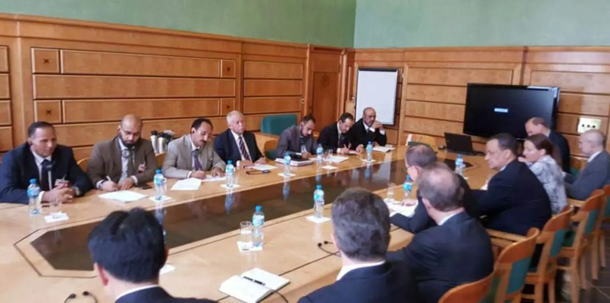 الأطراف اليمنية تتبادل قوائم الأسرى وتوقعات بالإفراج عنهم قريبًا