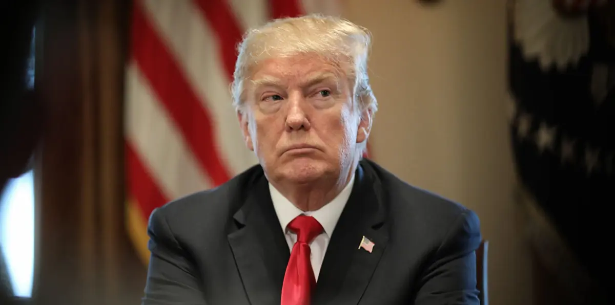 كل الأخبار عن ترامب تدينه