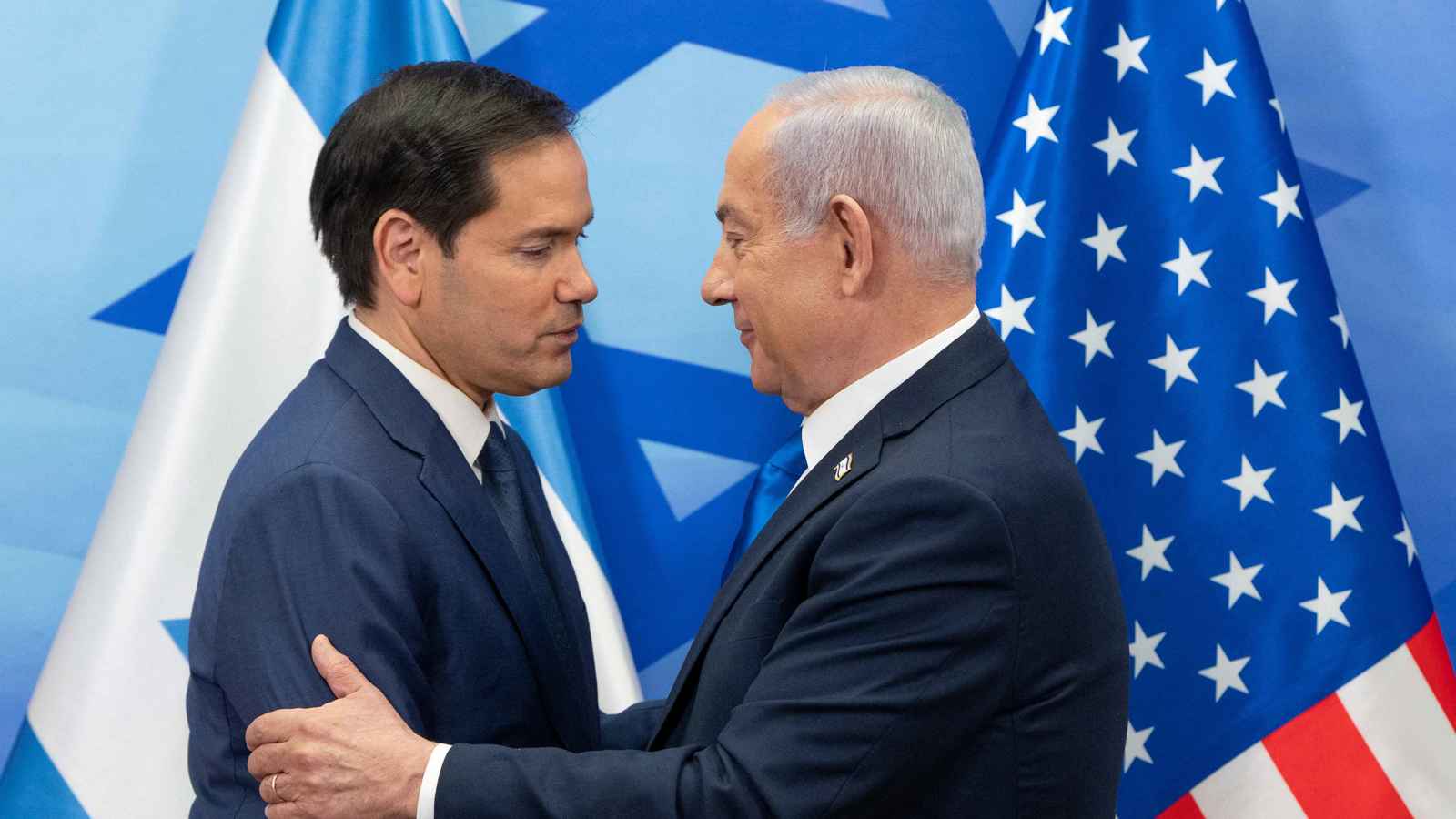 قبيل اجتماعه بترامب.. نتنياهو يلتقي ويتكوف وروبيو