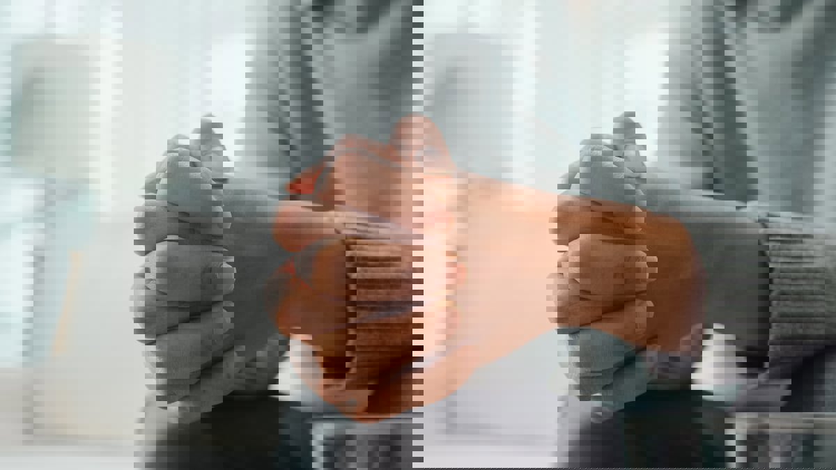 "حالة يديك" قد تشير إلى أعراض صحية خطيرة