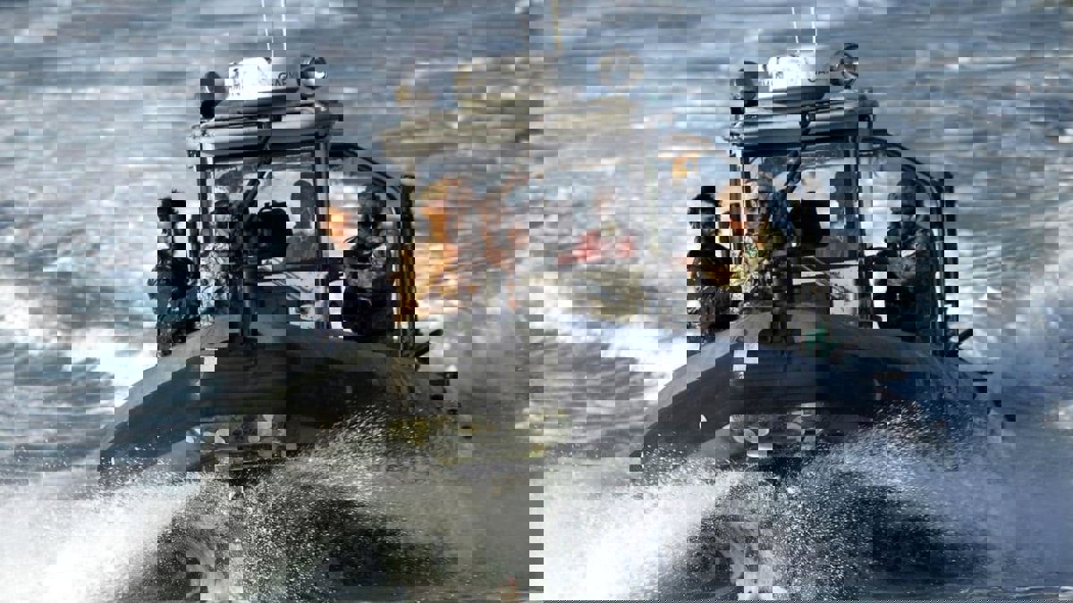 إيطاليا تعلن إصابة أحد بحارتها في إطلاق خفر السواحل الليبي النار على 3 قوارب صيد