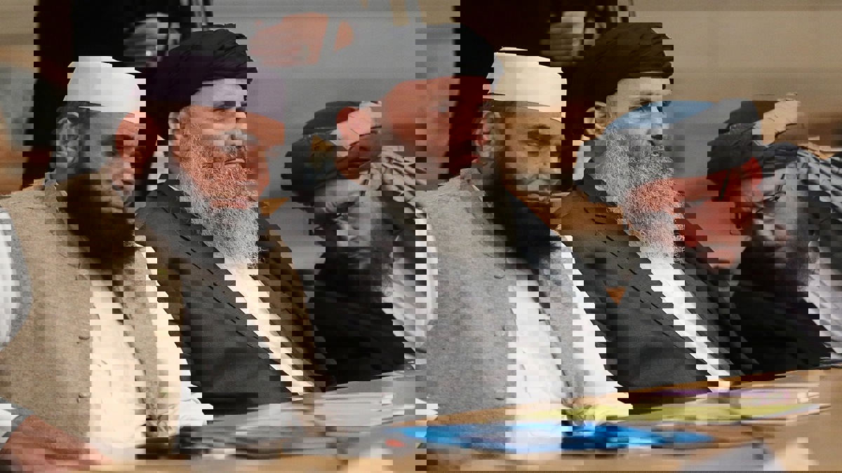 أفغانستان.. فريق طالبان يصل إلى كابول لبدء عملية تبادل السجناء‎