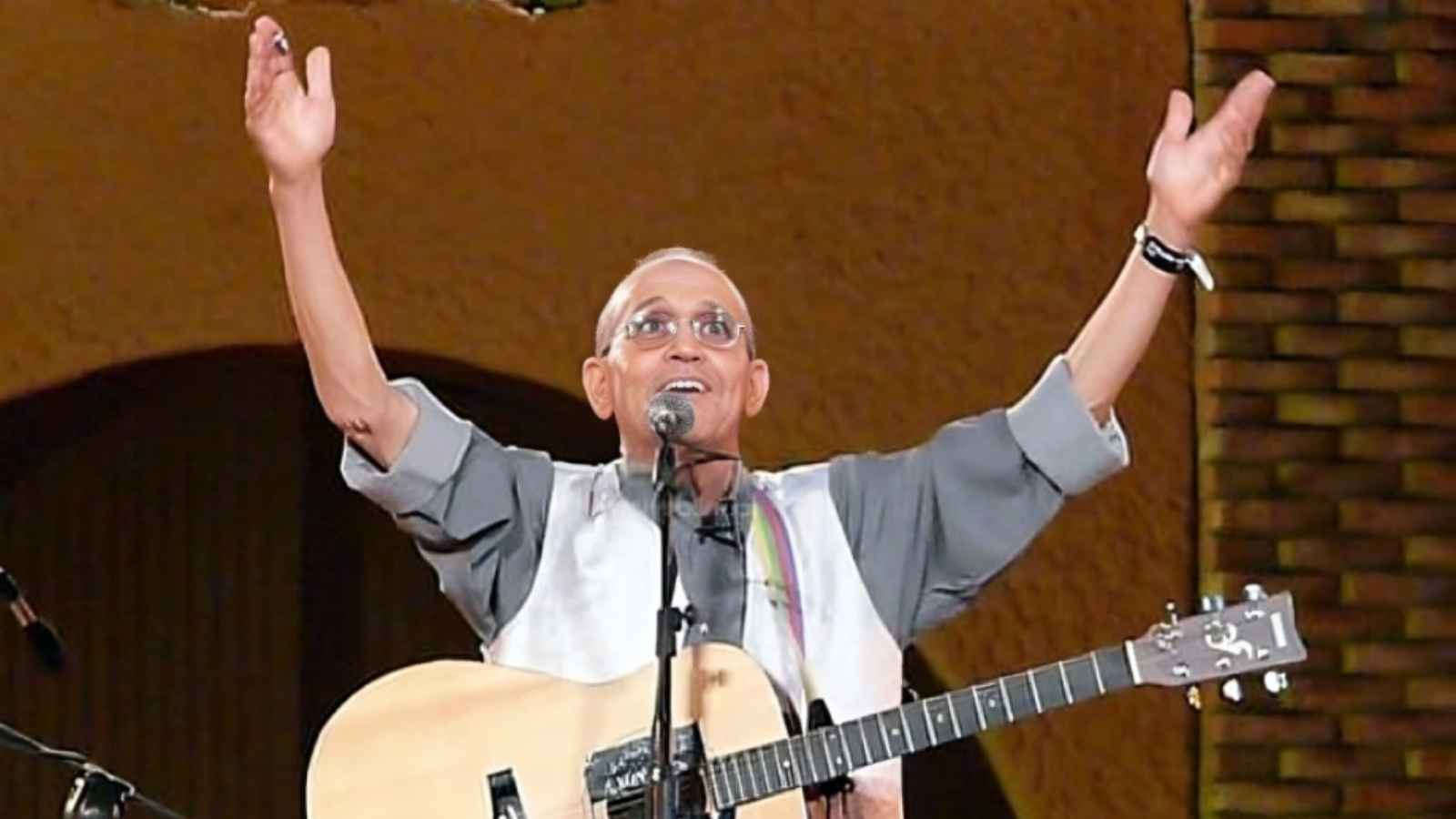 السطو على أعمال الفنان الراحل عموري مبارك يثير ضجة في المغرب