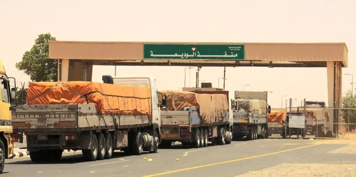 التحالف العربي يعيد فتح منفذ الوديعة مع اليمن