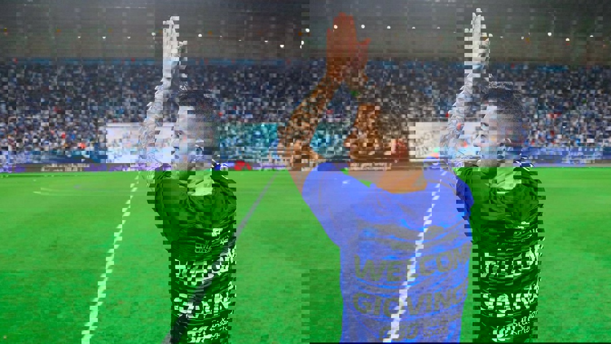 نادي الهلال السعودي يقدم الإيطالي سيباستيان جيوفينكو لجماهيره (فيديو)